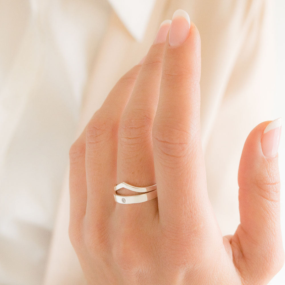 Conjunto Anel V e Anel Reto com Pedra Zirconia em Prata 950