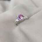 Anel de Prata 950 com Pedra Rosa