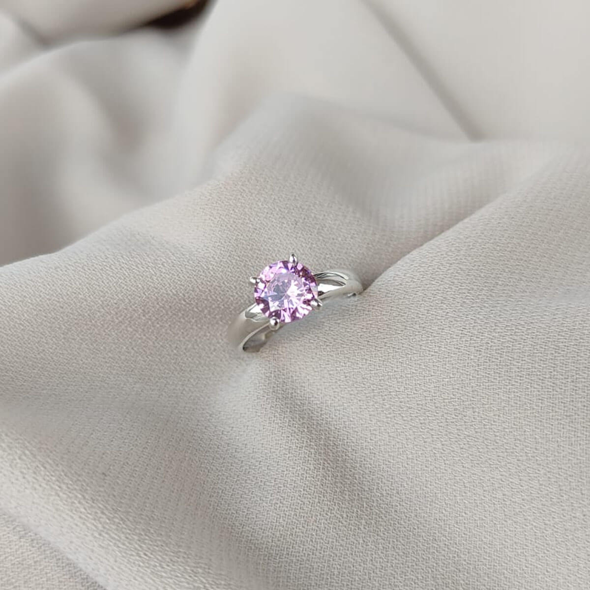 Anel de Prata 950 com Pedra Rosa