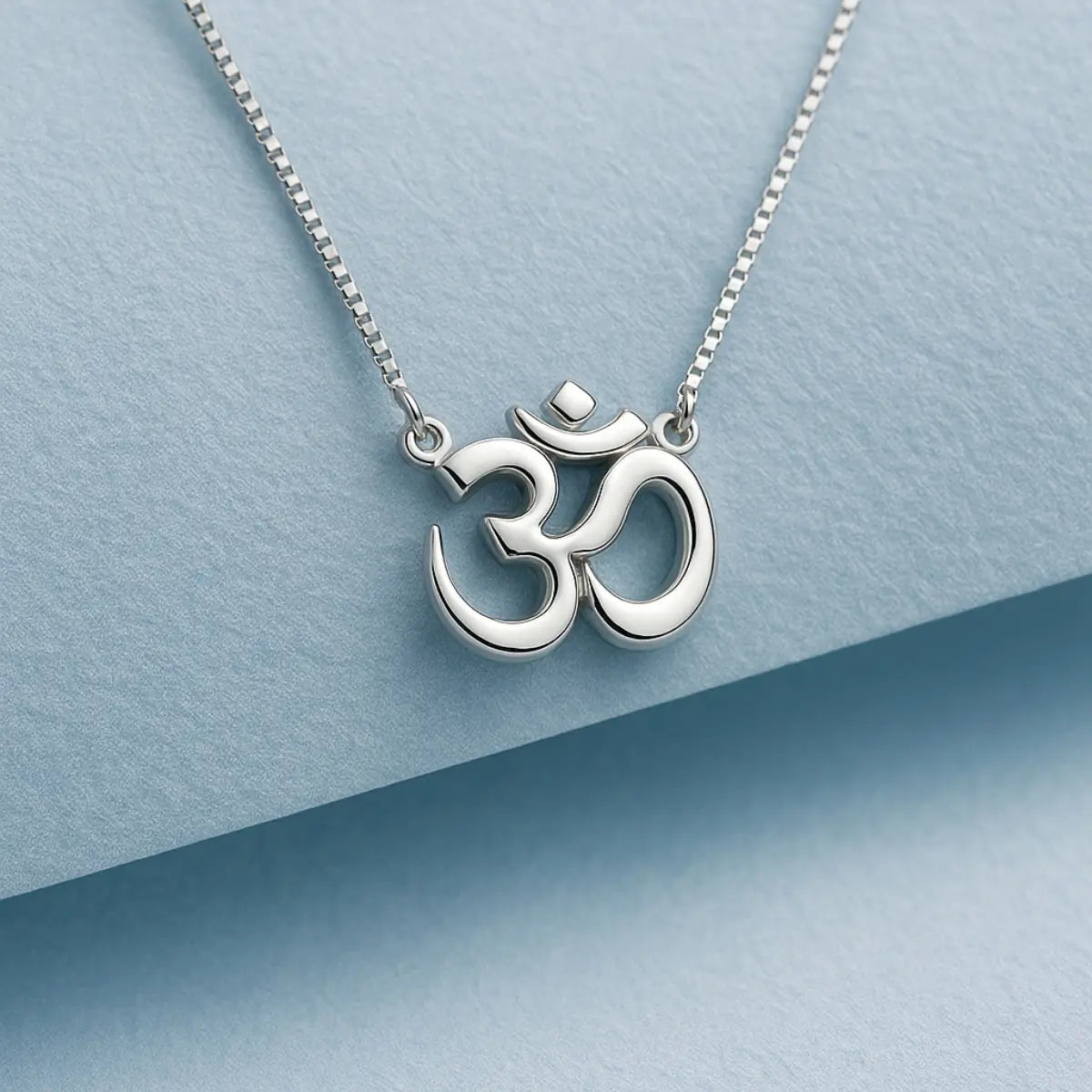 Colar Yoga Mantra Om em Prata 950