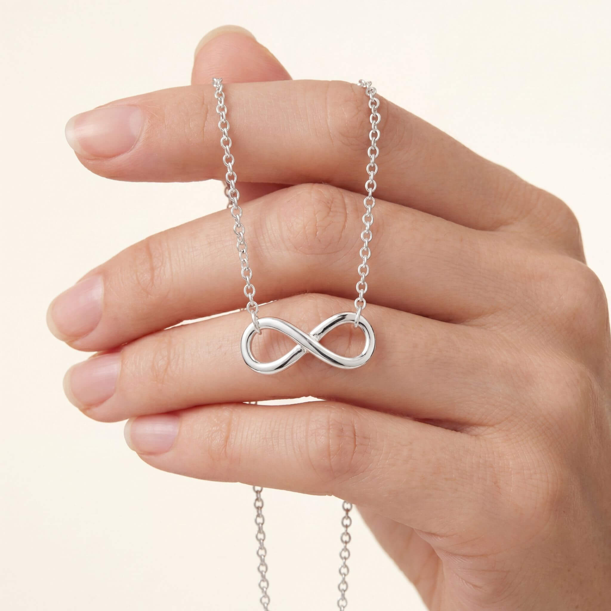 Colar Infinito de Prata