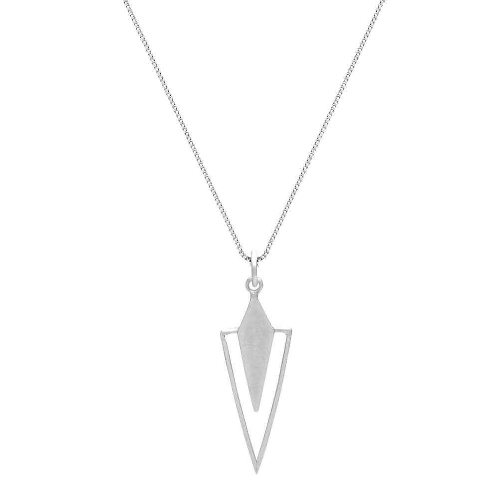 Colar com Pingente de Triangulo em Prata 950